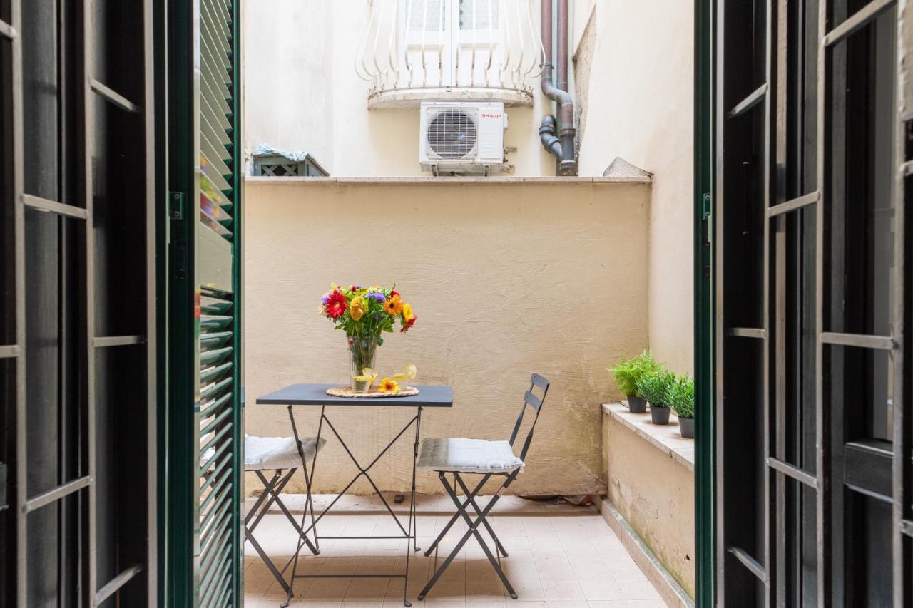 Iflat Charming Flat Close To Campo De' Fiori Рим Екстериор снимка